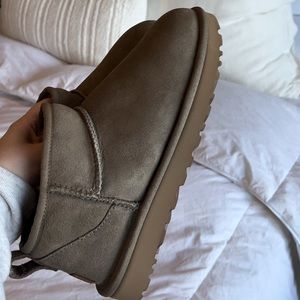 UGG Classic Ultra Mini Boots Antilope
